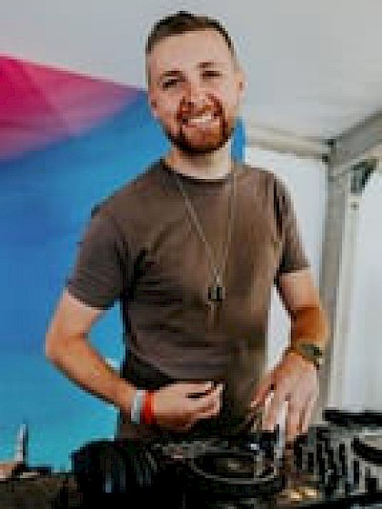 DJ Clau
