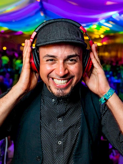 DJ Julian Mr.M