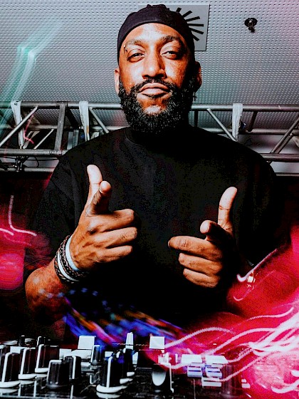 DJ Lenhy
